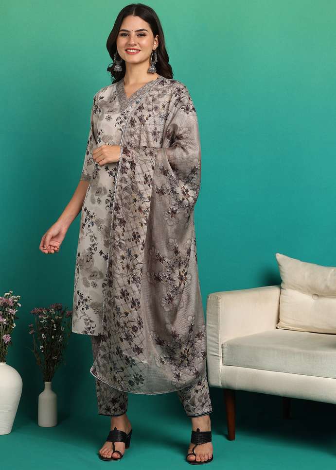 Kurta Pant Dupatta Set 👗